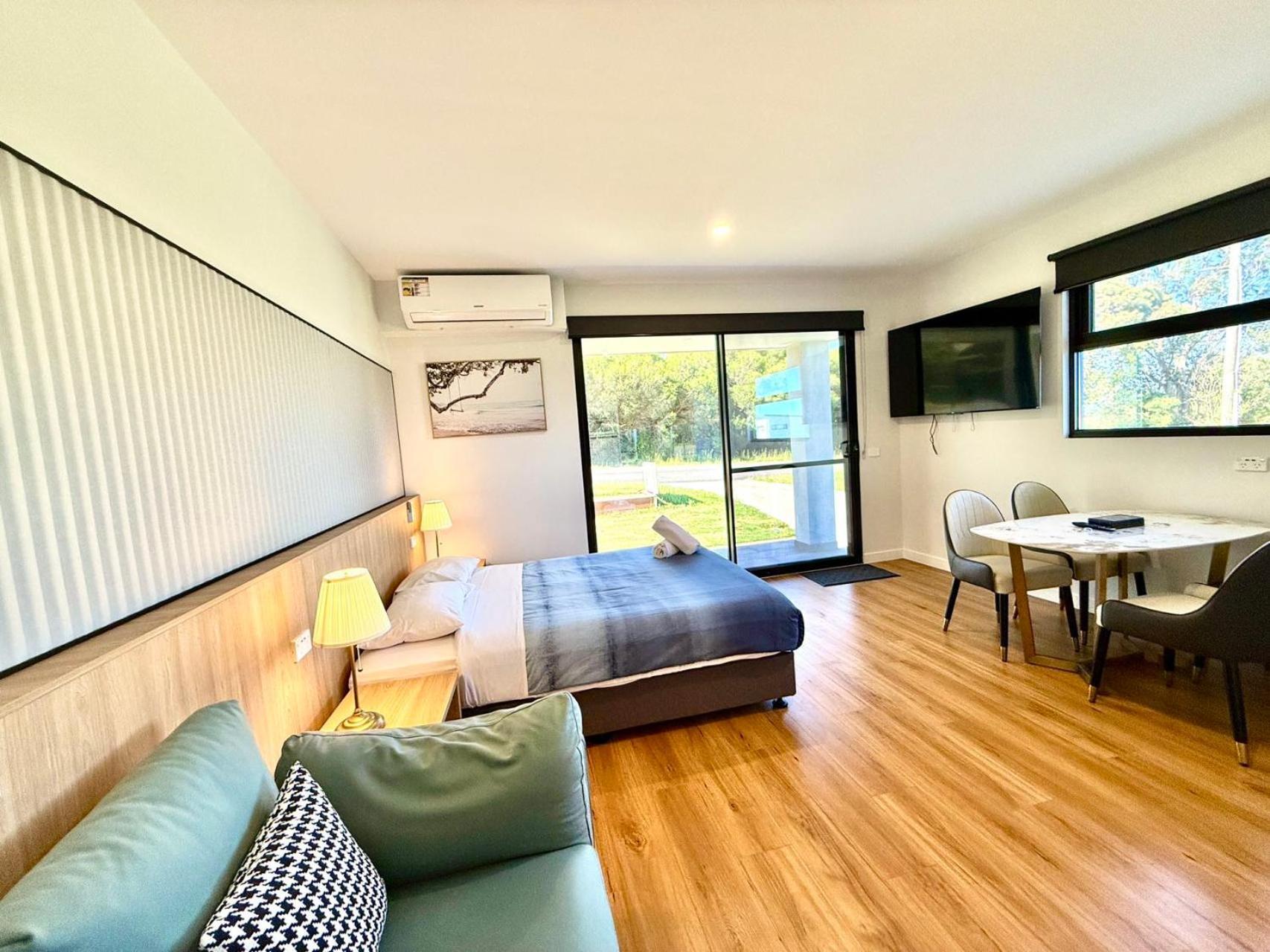 Apollo Dream Suites Apollo Bay Bagian luar foto